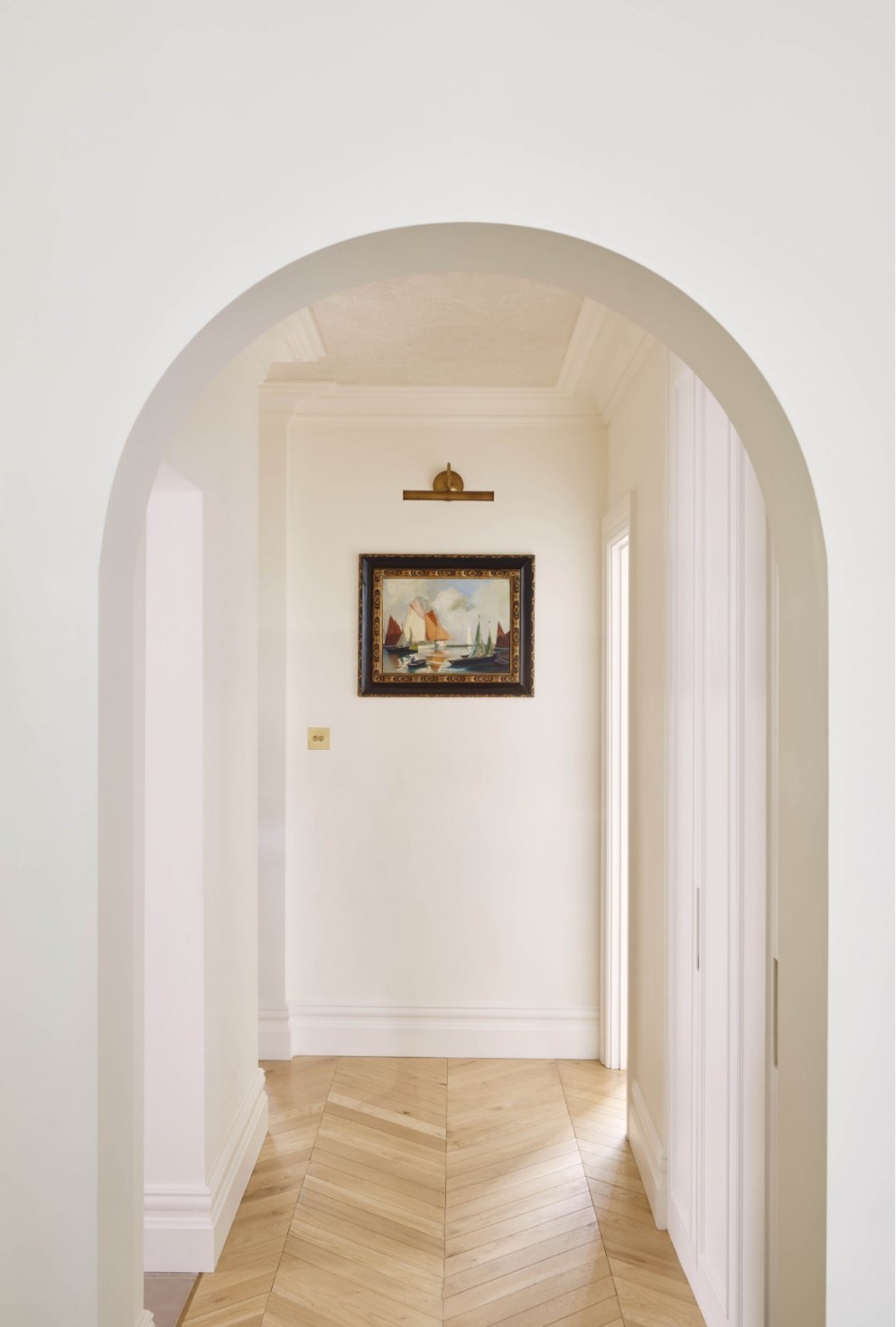 Redcliffe Apartment  | Hallway | Interior Designers